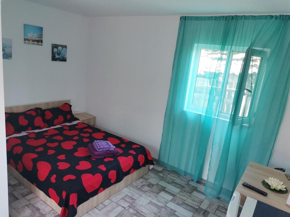 Casa Andrei A Hotel Corbu  Kültér fotó